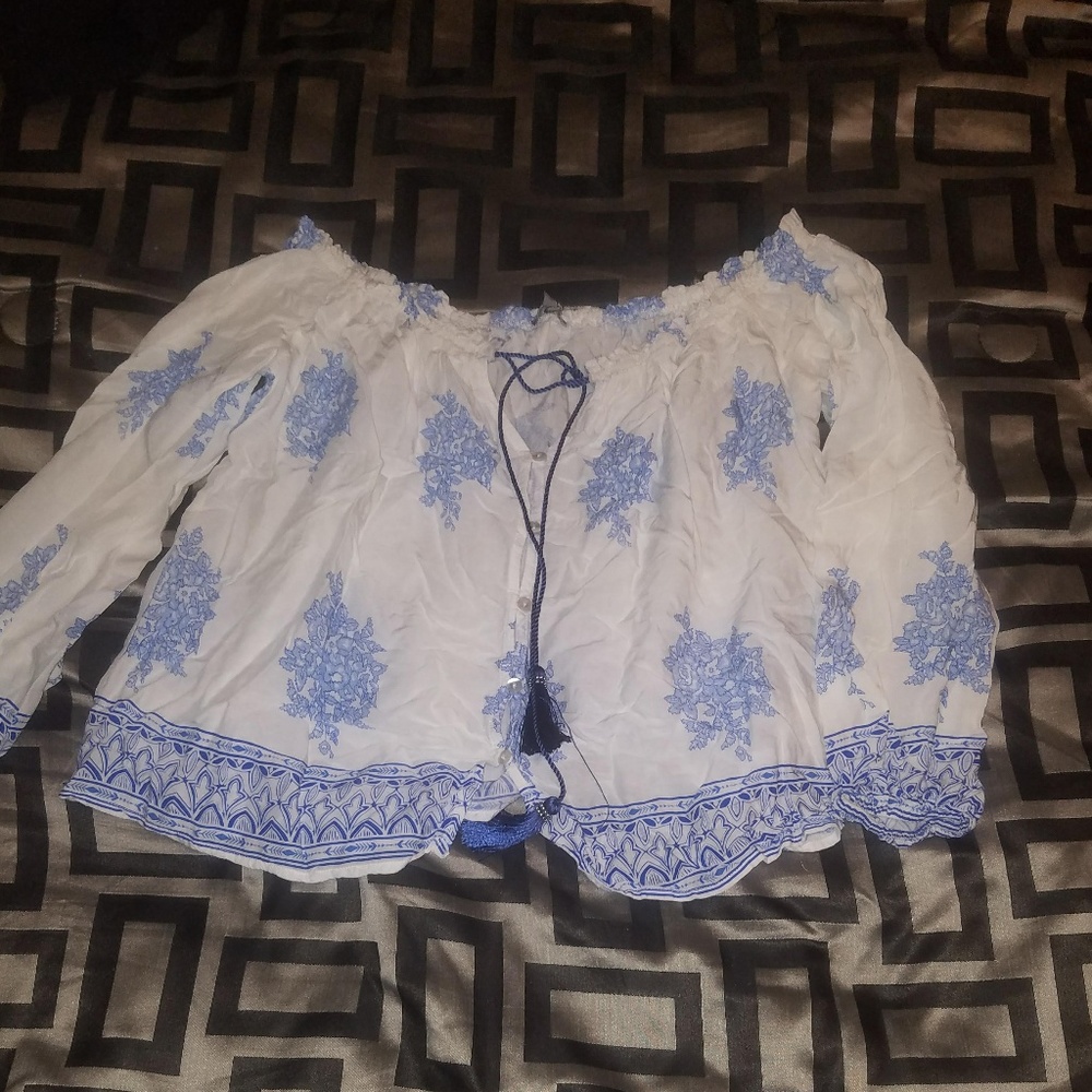 Off shoulder white top Charlotte Russe